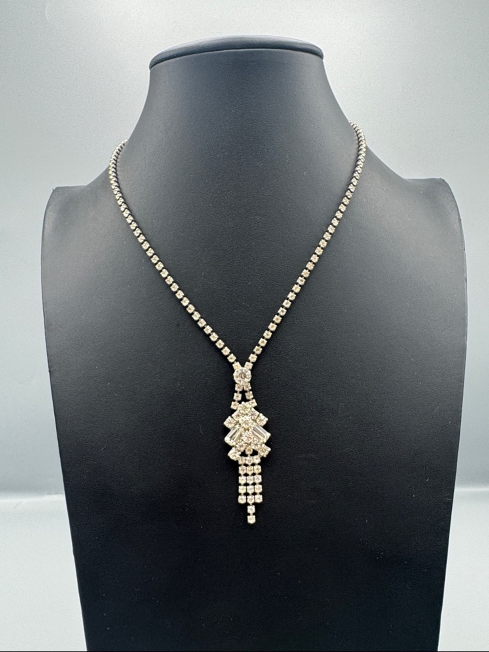 Crystal Drop Pendant Necklace - Silver Tone